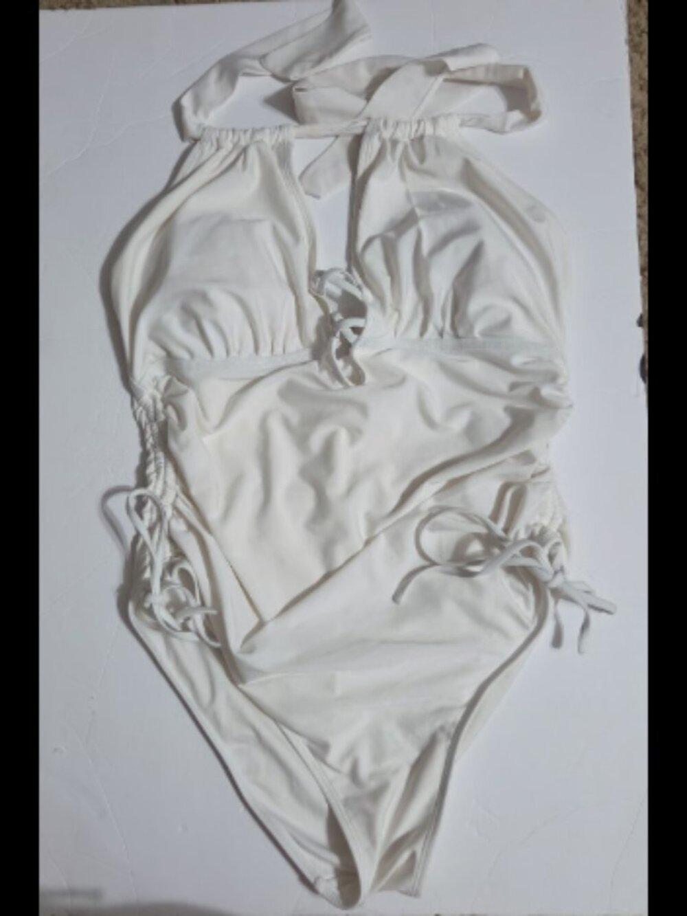 Woman's 1 piece bathing suit